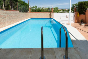 Apartamentos Piscina con vistas a Sierra Nevada